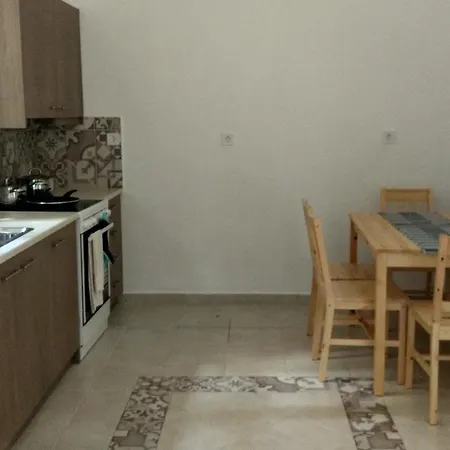 Victoria's Summer House * Lixouri