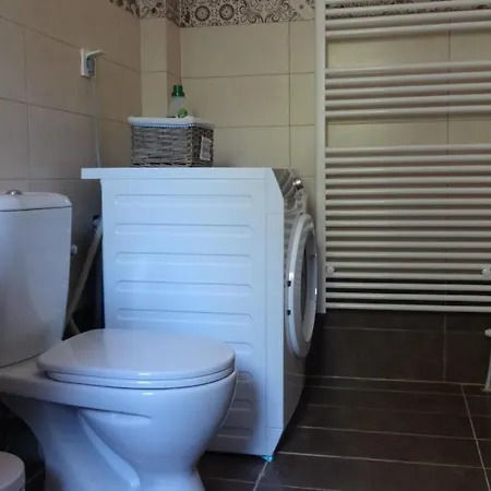 בית נופש Victoria's Summer House *