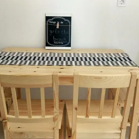 Holiday home Victoria's Summer House *